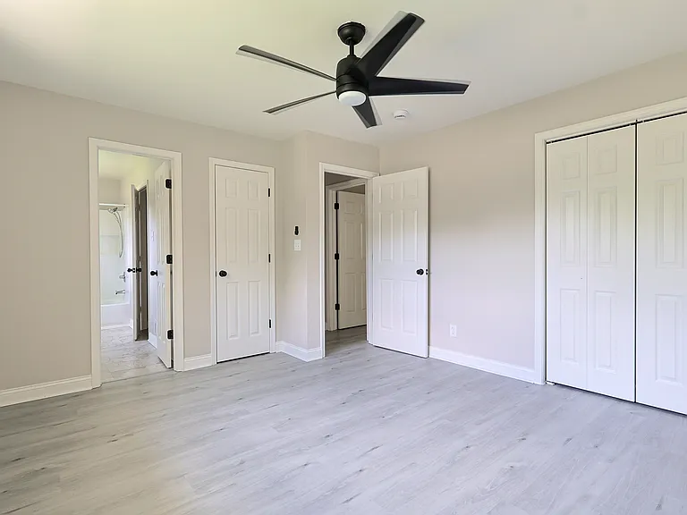 1295 Morrow Rd — Photo 22