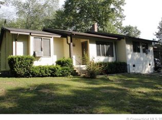 80 Bishop Crossing Rd, Plainfield, CT 06374