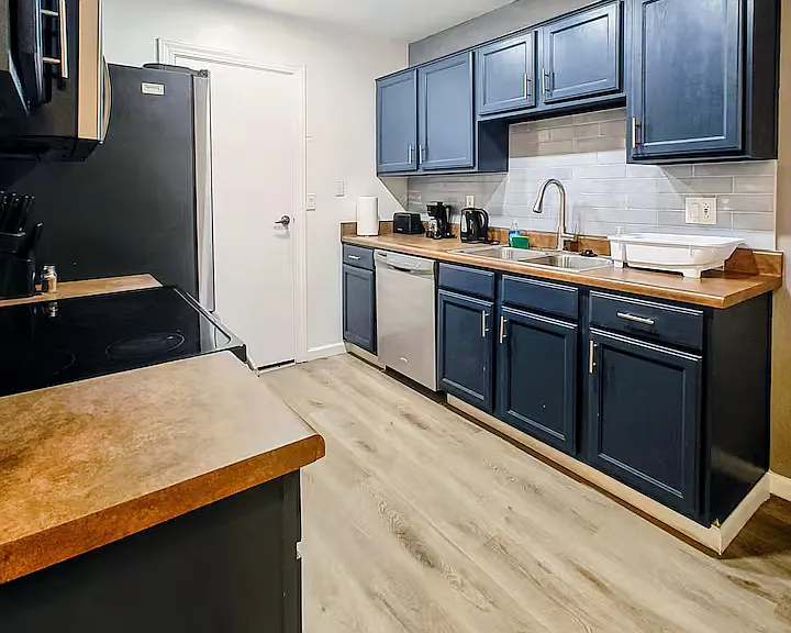 3511 E Baseline Rd — Photo 4