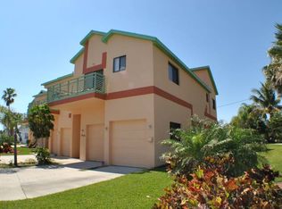 7925 Ridgewood Ave, Cape Canaveral, FL 32920