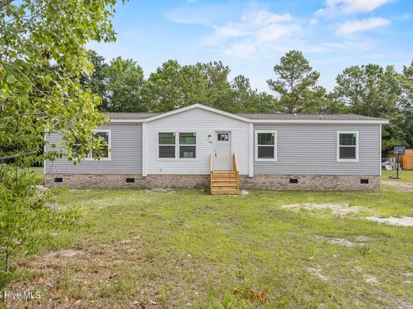 1184 Easy Street SE, Bolivia, NC 28422
