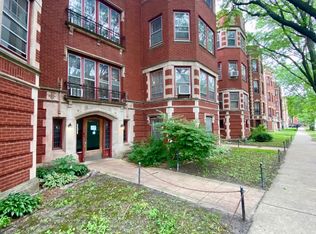 2233 E 70th St APT 2, Chicago, IL 60649