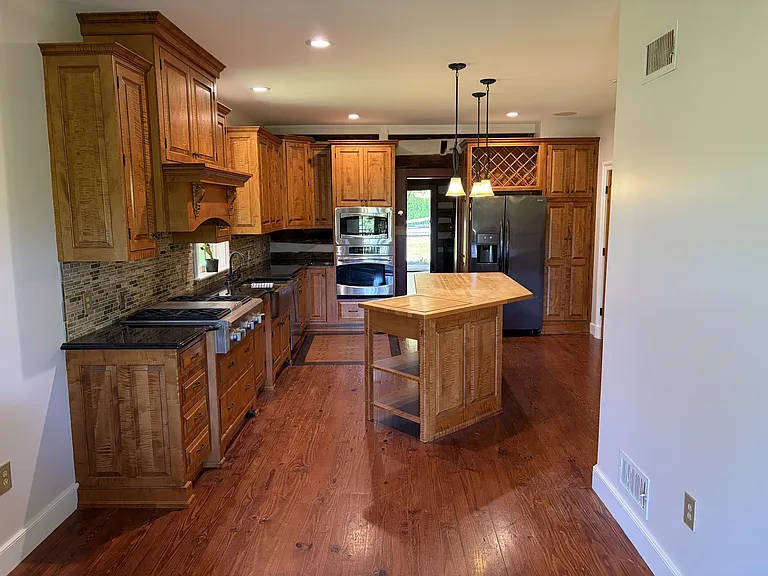 211 Ridge Dr — Photo 7