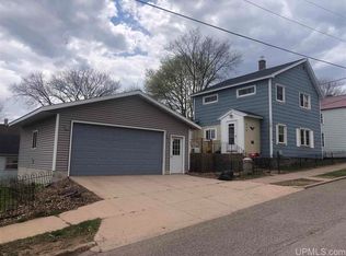 212 E North St, Ishpeming, MI 49849