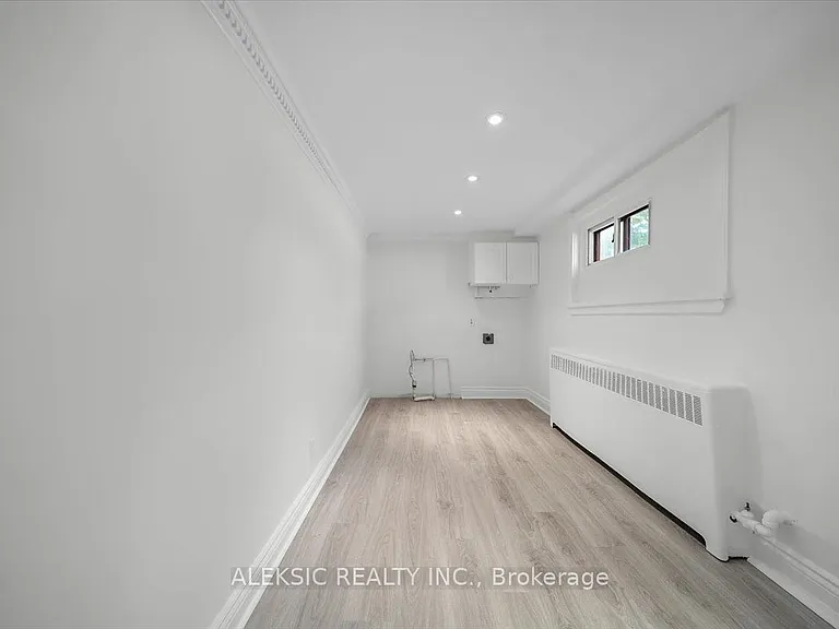 179 Thirtieth St — Photo 26