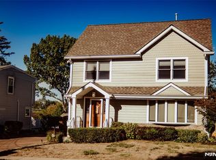 147 14th St, Wood Ridge, NJ 07075