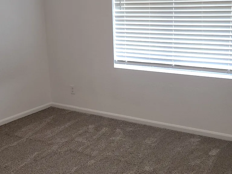 18214 E 52nd Pl — Photo 11