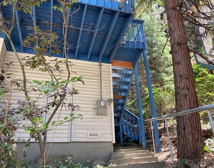 727 Arrowhead Villa Dr, Lake Arrowhead, CA 92352 Zillow