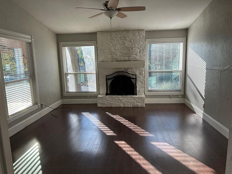 1st image of 8107 Baywood Dr #A