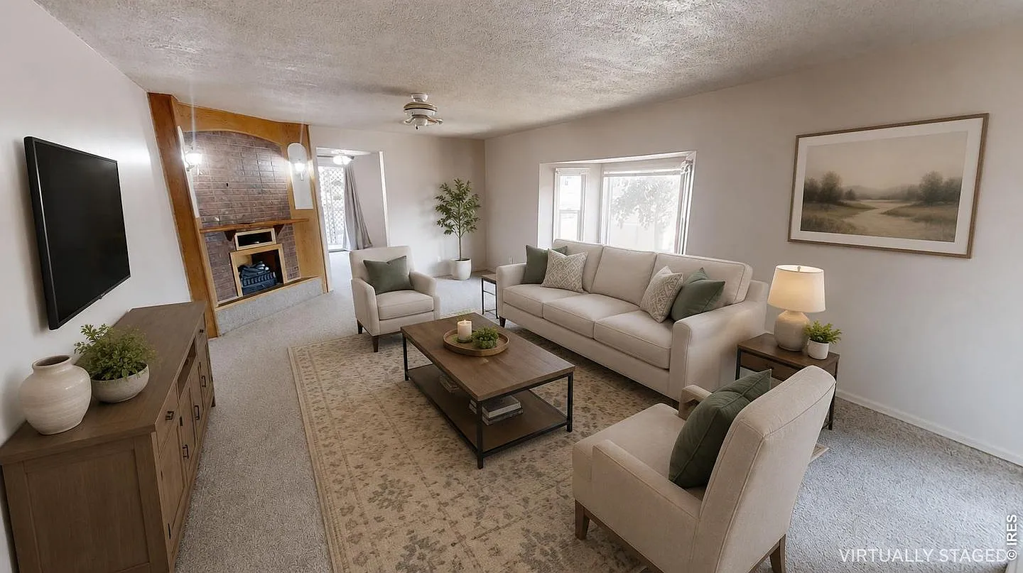 Single Family Home For Rent — Photo 2