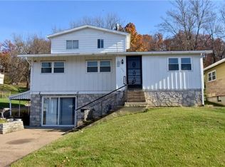 296 Dewey Ave, Washington, PA 15301