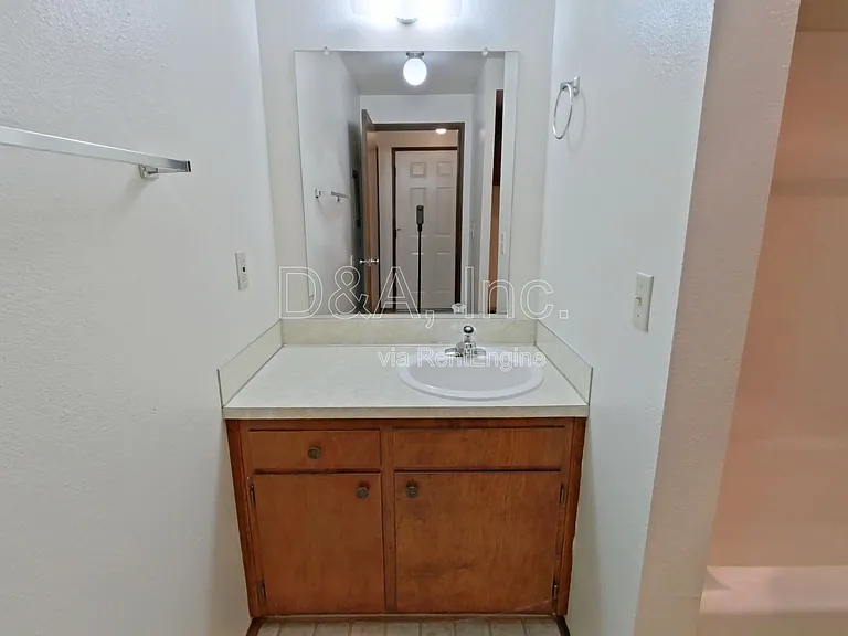3318 NE Lancaster St #3 — Photo 10