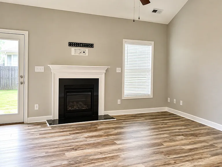 3820 Shire St — Photo 8