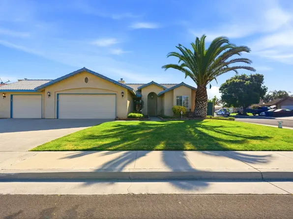 2403 Cherrywood Ct, Hanford, CA 93230