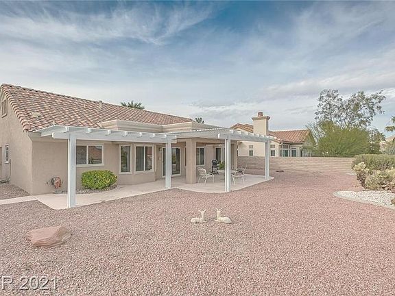 3rd image of 3022 Bonnie Rock Dr