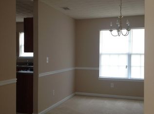 141 Palmetto St, Locust Grove, GA 30248