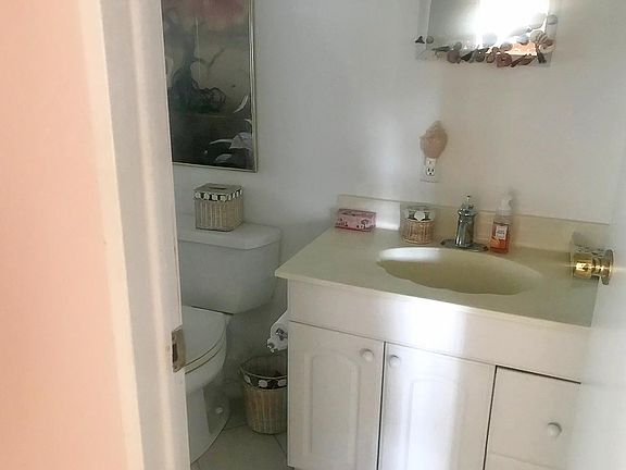 5th image of 3930 Santa Clara Ln #3930