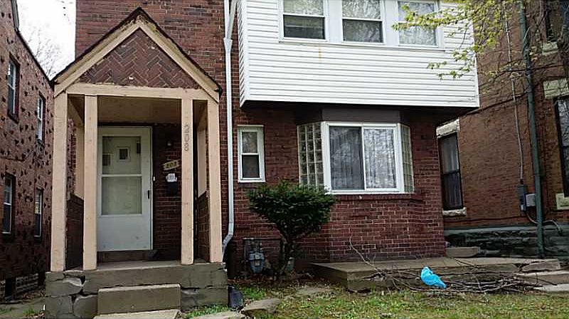 1st image of 206-208 N Linden Ave