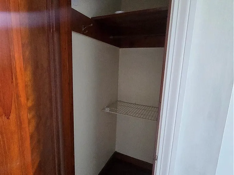 325 Outlook St — Photo 19