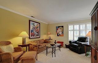 4th image of 1596 E Lake Dr