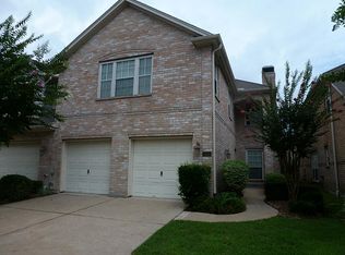 1126 Enclave Sq E, Houston, TX 77077