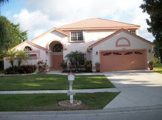 5668 Descartes Cir, Boynton Beach, FL 33472