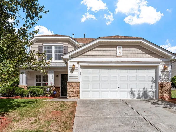 711 Weathervane Dr, Durham, NC 27703