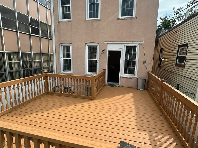 1727 E 93rd St #2 — Photo 26