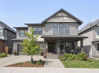 26 N Bluerock Ave SW, Calgary, AB T2Y 0R6