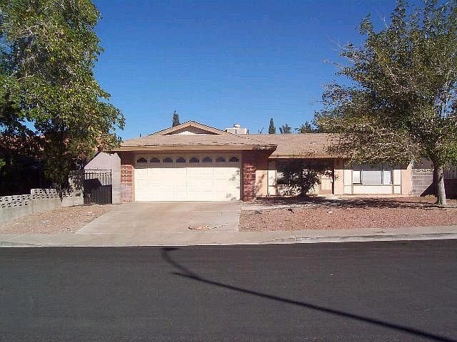 1st image of 105 Glen Oak Dr