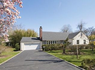 165 Highland Rd, Scarsdale, NY 10583