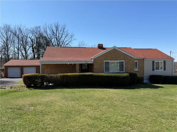 885 E Hill Dr, New Kensington, PA 15068