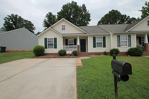 1258 Camellia Ct Photo 1