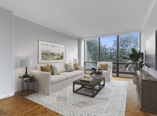 2575 Peachtree Rd NE APT 4G, Atlanta, GA 30305