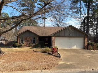 10 Azalea St, Magnolia, AR 71753