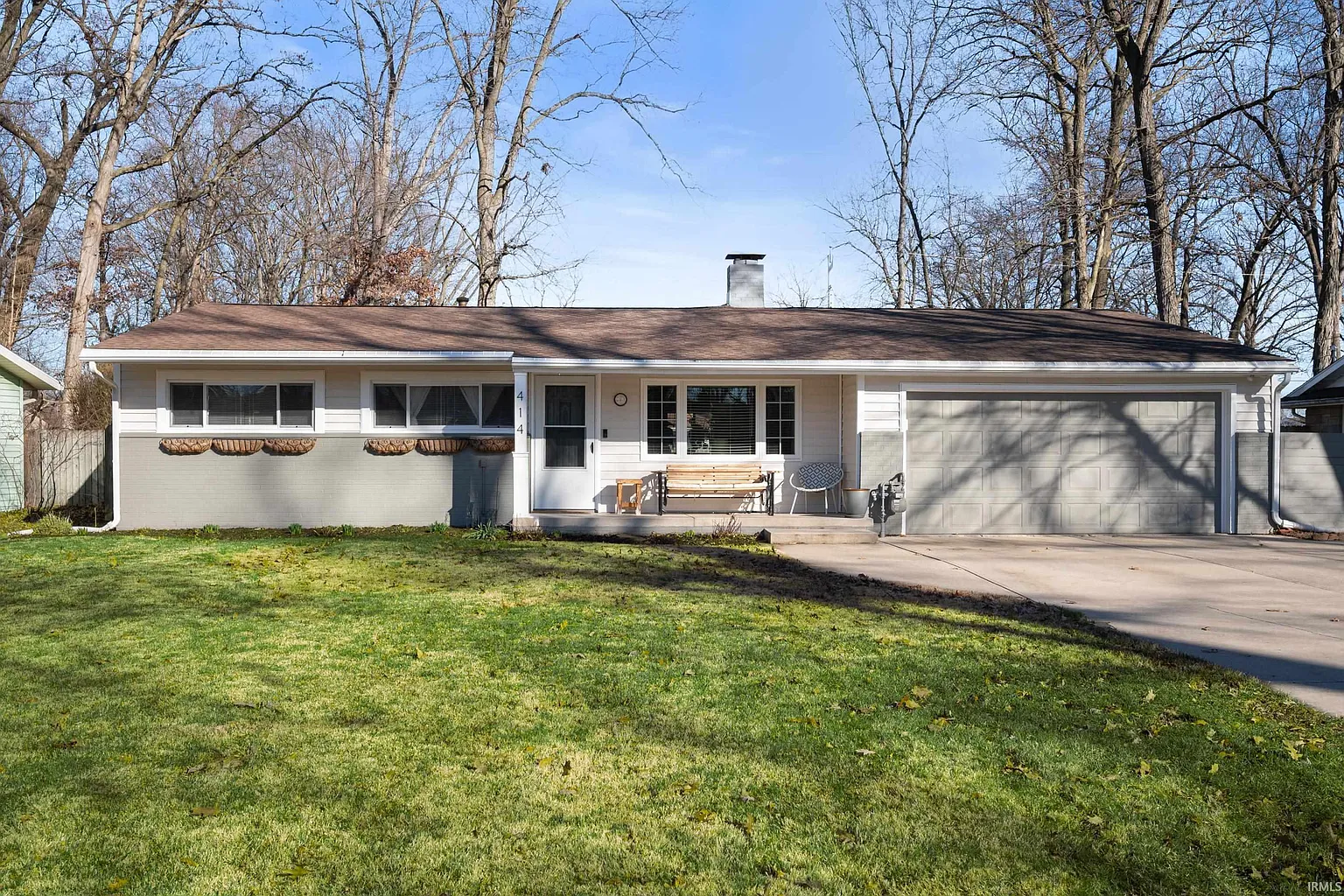 414 N Tyrone Dr photo 1