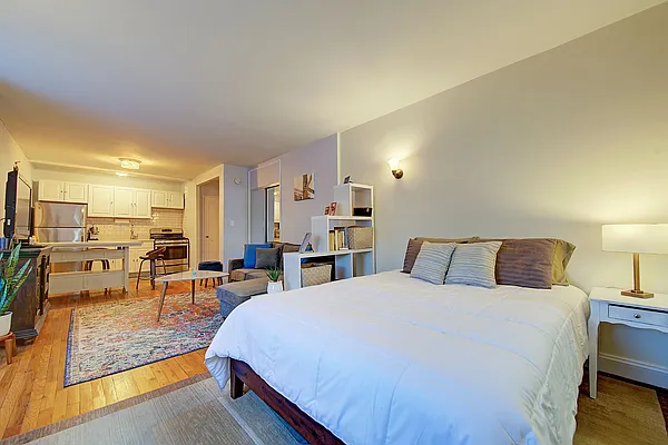 Sold by Akam Sales and Brokerage | media 4