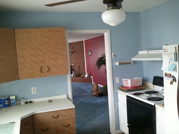 4th image of 207 Grandview Dr SE