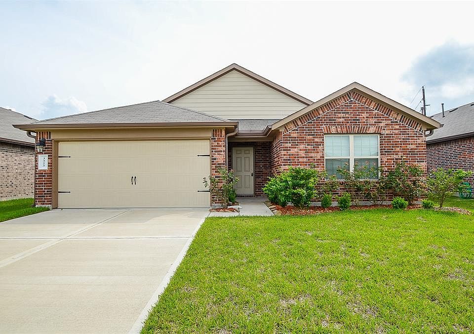 1st image of 3323 McDonough Way