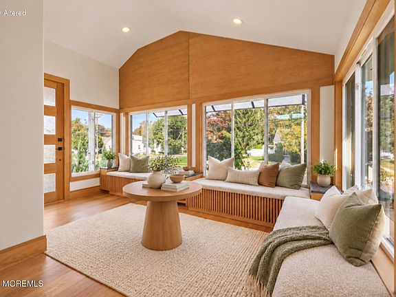 4th image of 2304 Sunset Avenue