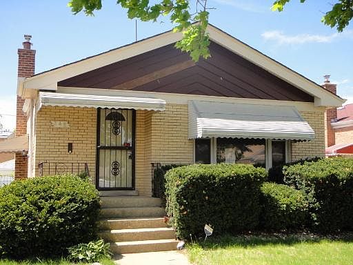 1st image of 348 N Oglesby Ave