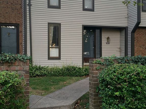 2nd image of 905 Wilderness Hill Ct #1