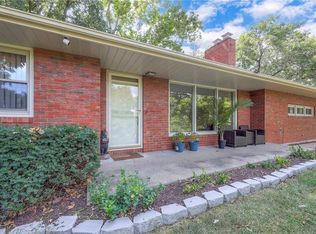 4036 Shrine Park Rd, Leavenworth, KS 66048