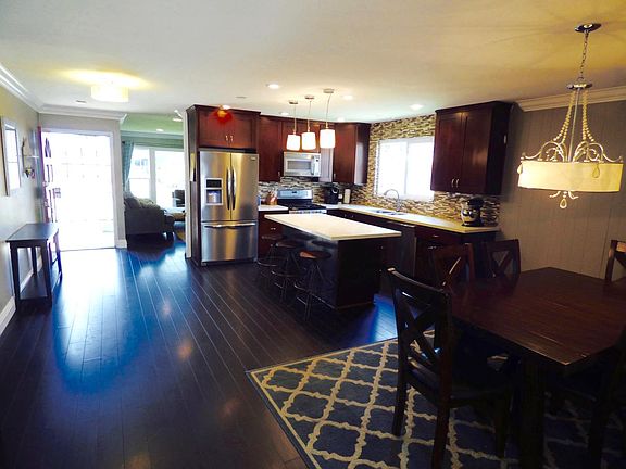 Kitchen/Dining