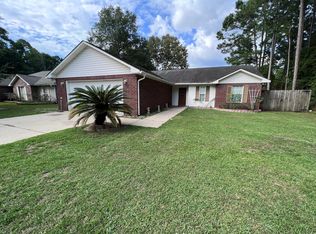 1300 Oak St, Ocean Springs, MS 39564