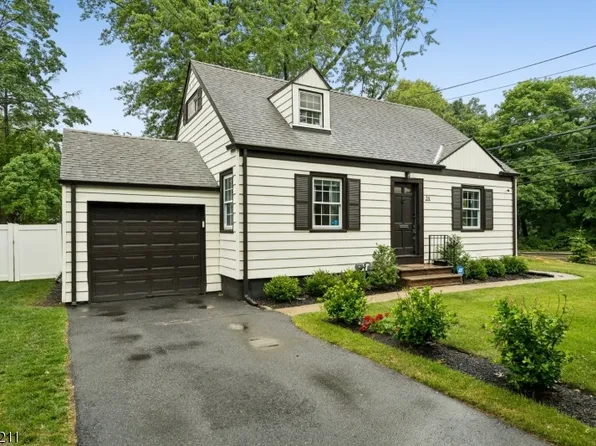 24 Iris Rd, Summit, NJ 07901