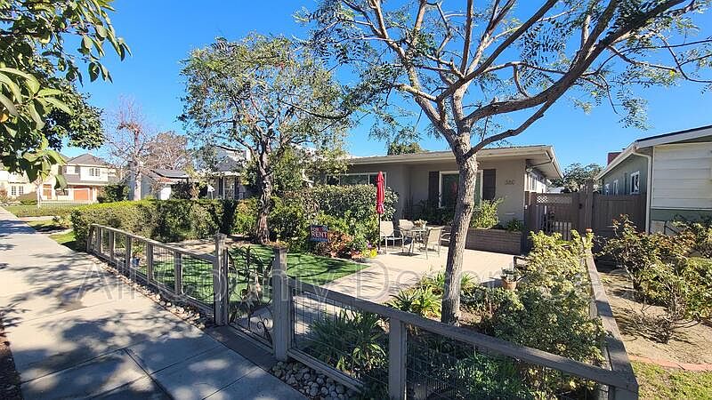 1st image of 360 Panama Ave