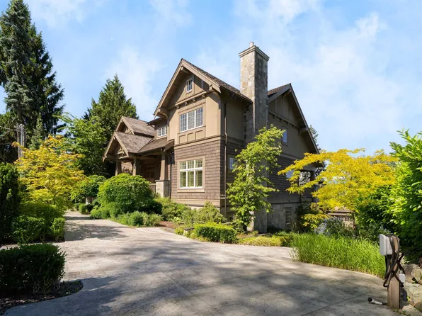 1093 Wolfe Ave, Vancouver, BC V6H 1V9