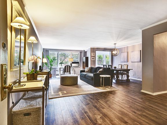 4th image of 1 Washington Sq APT 6B