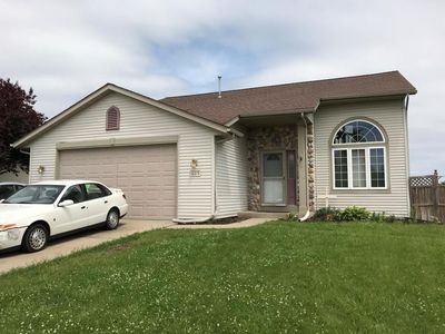 605 Autumn Crest Dr, Watertown, WI, 53094